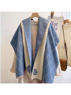 Diamond & Flower Print Blanket Scarf 